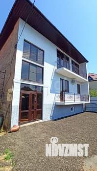 Дом 401м², 3-этажный, участок 4 сот.