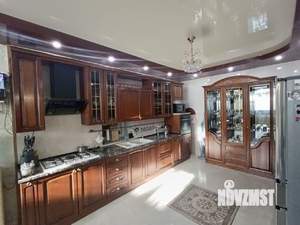 Дом 250м², 2-этажный, участок 4 сот.