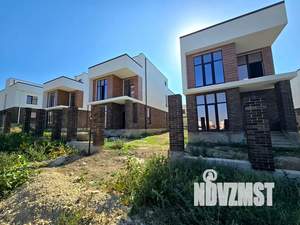 Дом 180м², 2-этажный, участок 4 сот.