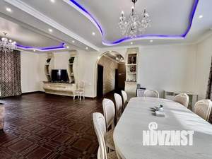 Дом 347м², 2-этажный, участок 4 сот.