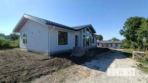 Дом 132м², 2-этажный, участок 6 сот.