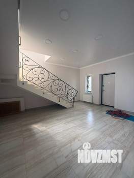 Дом 140м², 2-этажный, участок 4 сот.