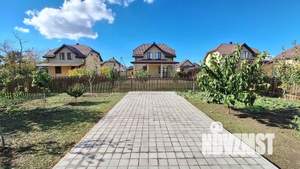 Дом 121м², 2-этажный, участок 6 сот.