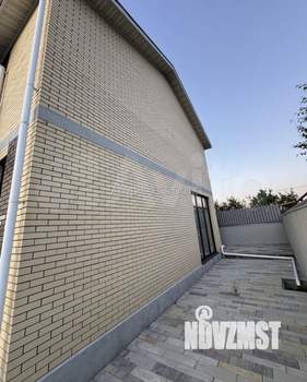 Таунхаус 140м², 2-этажный, участок 3 сот.