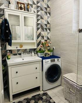 Дом 140м², 2-этажный, участок 8 сот.