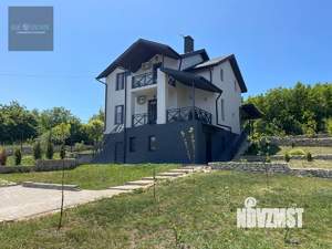 Коттедж 206м², 3-этажный, участок 8 сот.