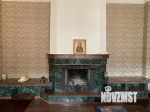 Дом 460м², 2-этажный, участок 15 сот.