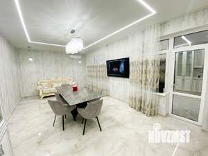 Дом 200м², 2-этажный, участок 4 сот.