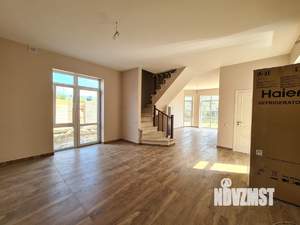 Дом 150м², 3-этажный, участок 5 сот.