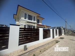 Коттедж 215м², 2-этажный, участок 6 сот.