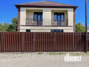 Дом 141м², 2-этажный, участок 6 сот.