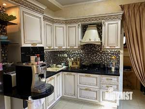 Дом 210м², 2-этажный, участок 4 сот.