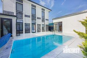 Дом 260м², 2-этажный, участок 45 сот.