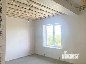 Дом 181м², 2-этажный, участок 4 сот.