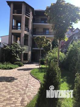 Дом 214м², 4-этажный, участок 4 сот.