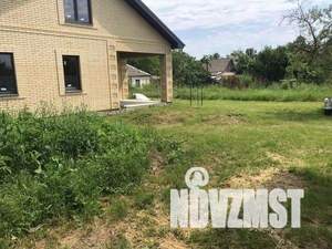 Дом 141м², 2-этажный, участок 10 сот.