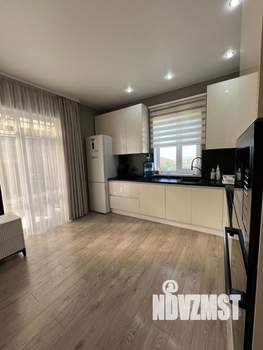 Дом 75м², 2-этажный, участок 4 сот.