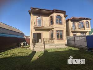 Дом 199м², 2-этажный, участок 4 сот.