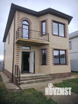 Дом 134м², 2-этажный, участок 4 сот.