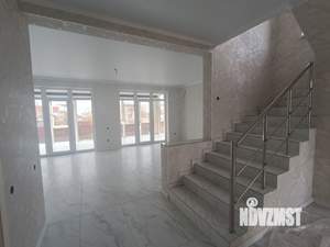 Дом 200м², 2-этажный, участок 4 сот.