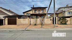 Коттедж 303м², 2-этажный, участок 6 сот.