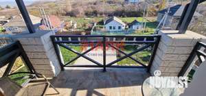 Дом 207м², 3-этажный, участок 8 сот.