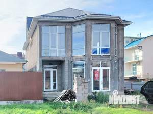 Дом 293м², 2-этажный, участок 3 сот.