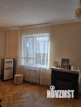 Дом 208м², 2-этажный, участок 8 сот.