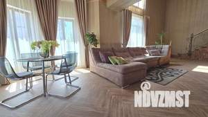 Коттедж 260м², 2-этажный, участок 18 сот.