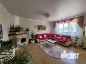 Дом 290м², 3-этажный, участок 5 сот.