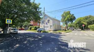 Дом 132м², 2-этажный, участок 4 сот.