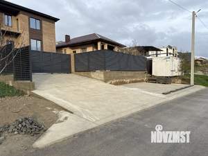 Дом 260м², 3-этажный, участок 5 сот.