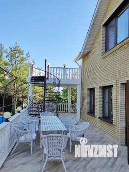 Коттедж 234м², 2-этажный, участок 11 сот.