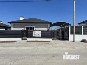 Дом 100м², 2-этажный, участок 3 сот.