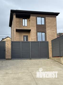 Дом 260м², 3-этажный, участок 5 сот.