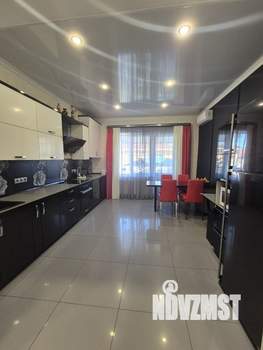 Дом 146м², 2-этажный, участок 4 сот.