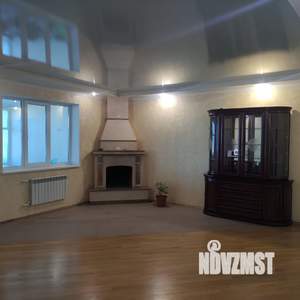 Таунхаус 712м², 3-этажный, участок 5 сот.