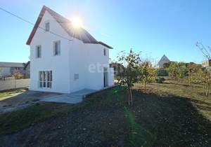 Дом 72м², 2-этажный, участок 8 сот.