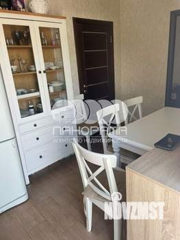 Дом 93м², 2-этажный, участок 4 сот.