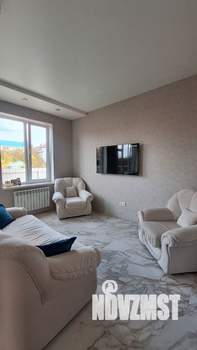 Дом 122м², 2-этажный, участок 7 сот.