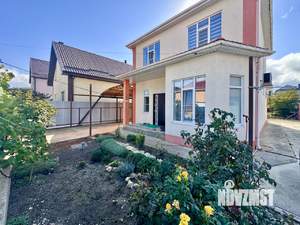 Дом 140м², 2-этажный, участок 6 сот.