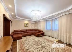 Дом 304м², 2-этажный, участок 6 сот.