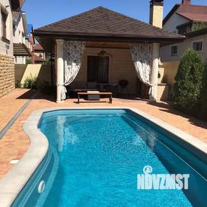 Дом 303м², 2-этажный, участок 6 сот.