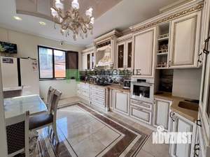 Коттедж 201м², 2-этажный, участок 4 сот.