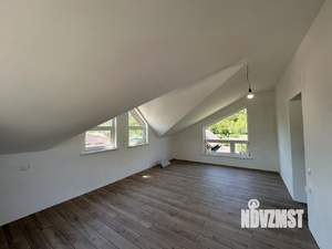 Дом 144м², 2-этажный, участок 6 сот.