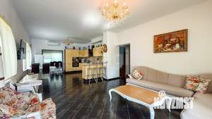 Дом 416м², 3-этажный, участок 12 сот.