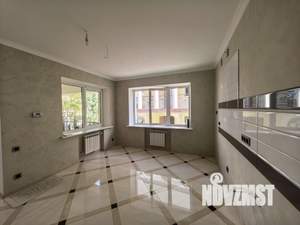 Дом 225м², 2-этажный, участок 7 сот.