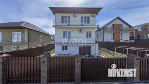 Дом 258м², 2-этажный, участок 4 сот.