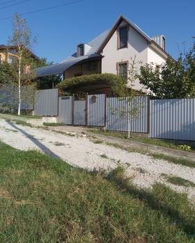 Дом 150м², 3-этажный, участок 5 сот.