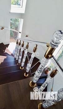 Дом 316м², 3-этажный, участок 8 сот.